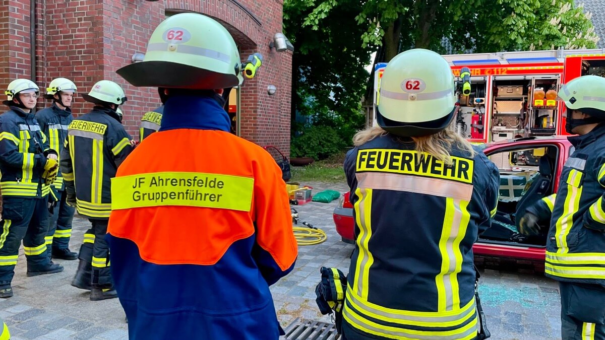 Hilfe gesucht – Zu Gast bei der Feuerwehr Ahrensfelde!