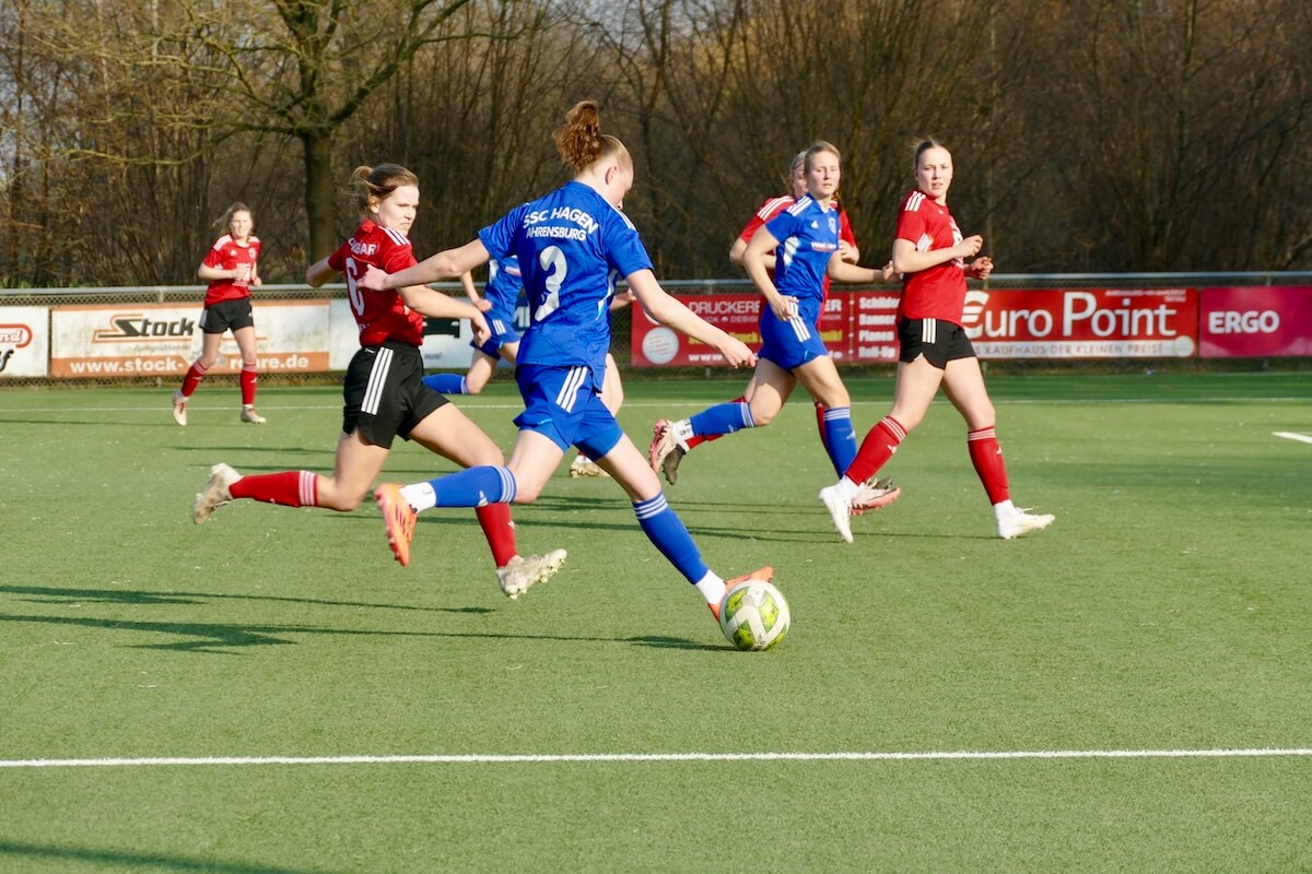 Kurs auf die Regionalliga: Die 1. Fußball-Frauen des SSC Hagen Ahrensburg