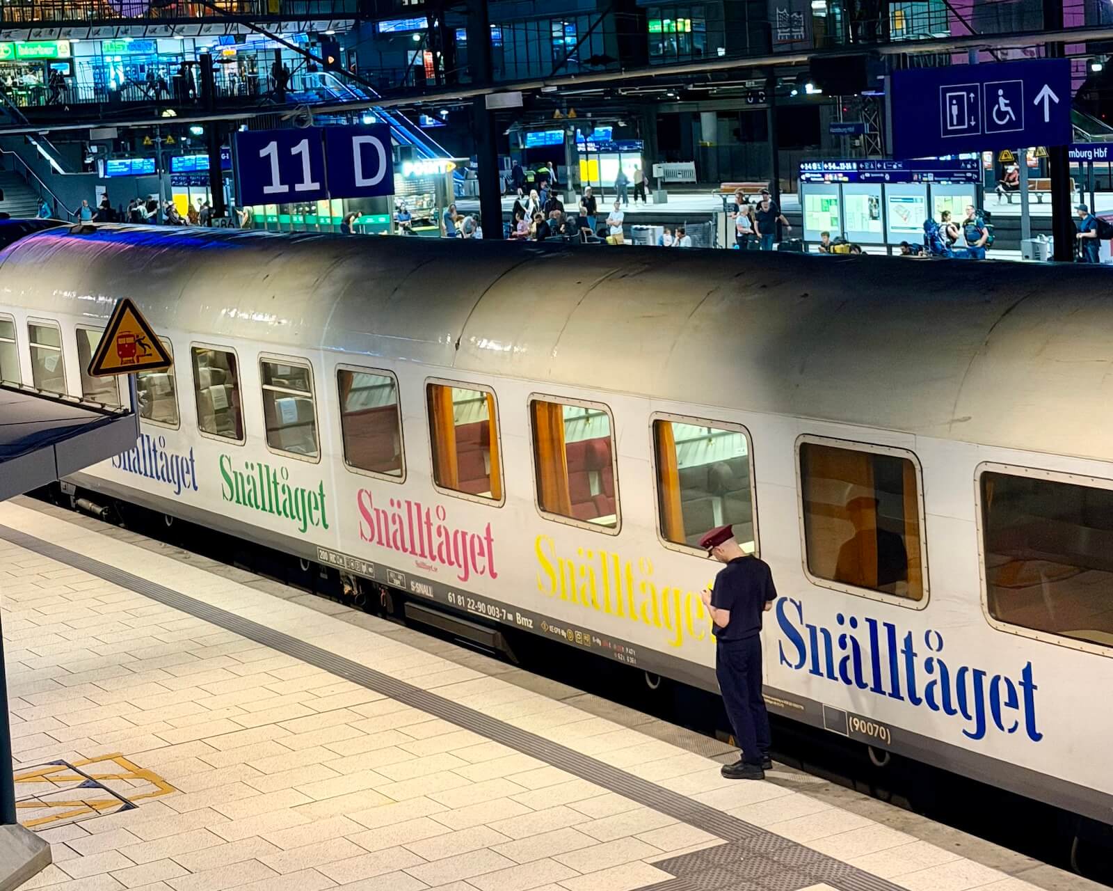 Mit dem Zug von Hamburg nach Schweden im Snälltåget